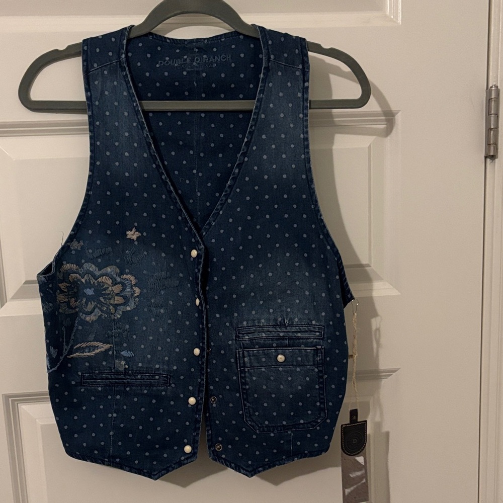 Double D Ranch Denim Polka Dot embroidered Vest